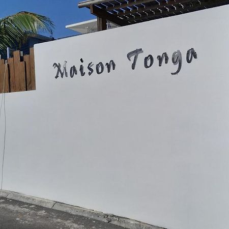 Maison Tonga Piscine /Jacuzzi Chambre De Luxe サン・ピエール エクステリア 写真