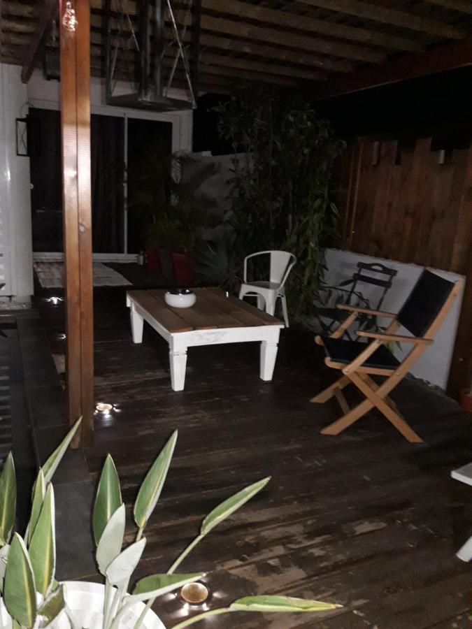 Maison Tonga Piscine /Jacuzzi Chambre De Luxe サン・ピエール エクステリア 写真